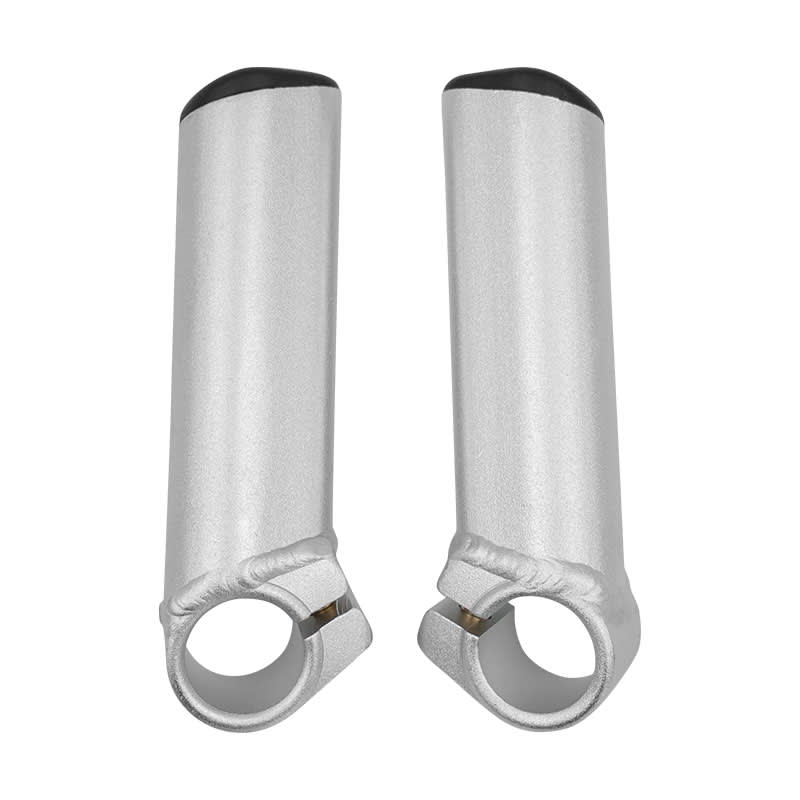 Gerades Ovalprofil-Anbauteil aus Aluminium Silber