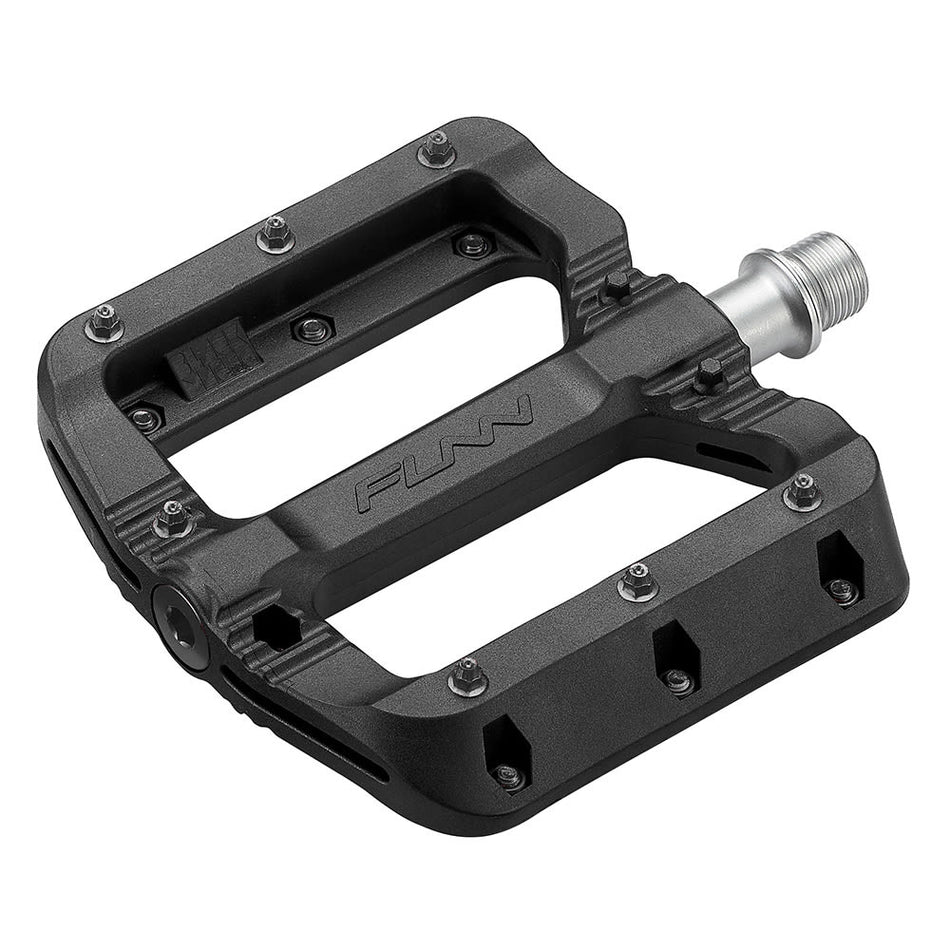 BLACK MAGIC Pedale aus schwarzem Thermoplast mit schwarzem Pin 103x98x17mm