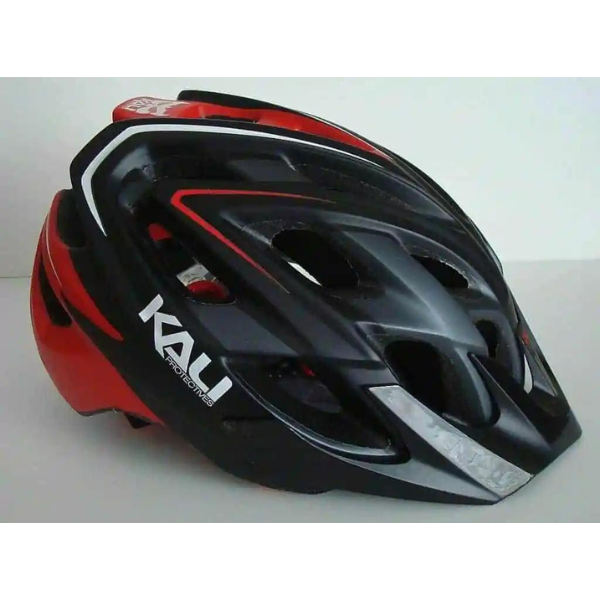 KASK ROWEROWY KALI CHAKRA PLUS kolor MATOWY CZARNY-CZERWONY